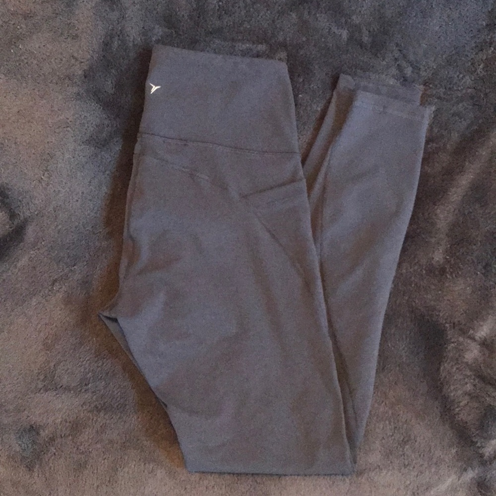 Old Navy Elevate Leggings